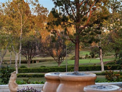 10  Rue Grand Ducal  , Newport Beach, CA