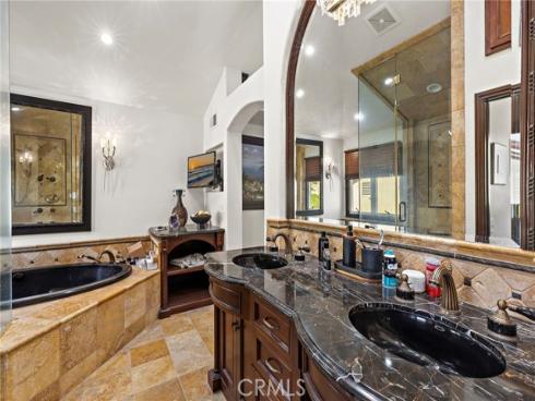 3043 Corte Portofino , Newport Beach, CA