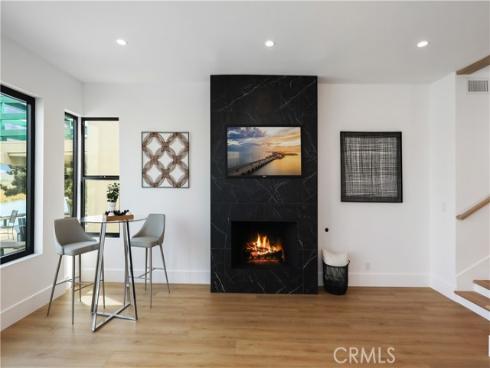 237 Canal Street, Newport Beach, CA