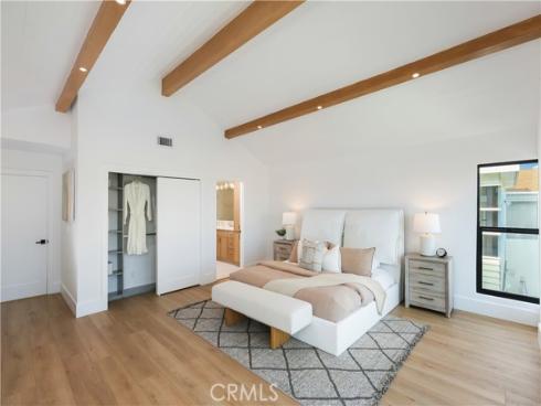 237 Canal Street, Newport Beach, CA