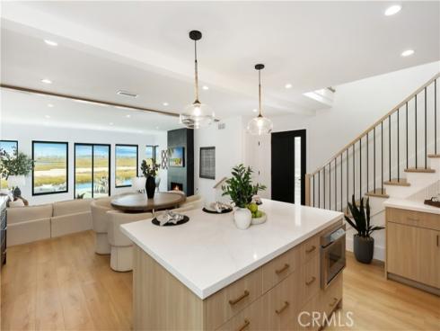 237 Canal Street, Newport Beach, CA