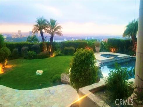 5 Ridgeline Dr , Newport Beach, CA