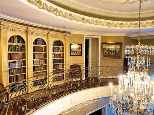 5 Ridgeline Dr , Newport Beach, CA