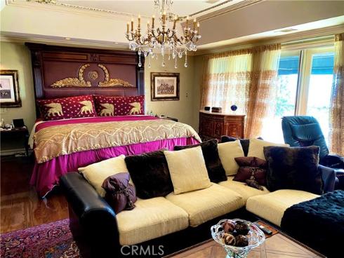 5 Ridgeline Dr , Newport Beach, CA