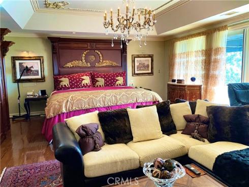 5 Ridgeline Dr , Newport Beach, CA