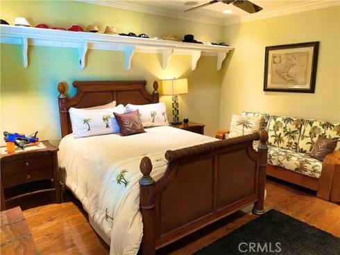 5 Ridgeline Dr , Newport Beach, CA