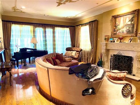 5 Ridgeline Dr , Newport Beach, CA