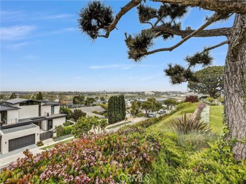 2839 Carob Street, Newport Beach, CA