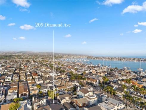 209 Diamond Avenue, Newport Beach, CA