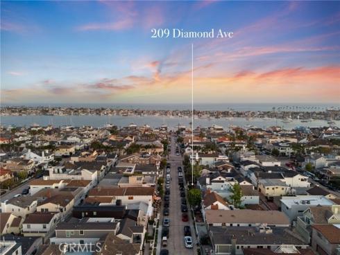 209 Diamond Avenue, Newport Beach, CA