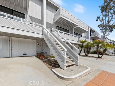 7 Ima Loa 160 Court, Newport Beach, CA