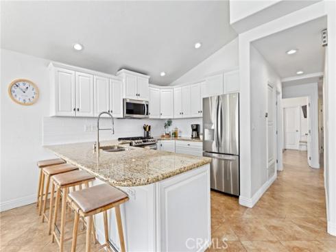 916 E Oceanfront , Newport Beach, CA