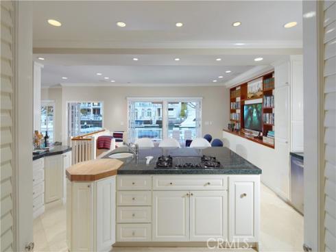 736 Harbor Island Drive, Newport Beach, CA