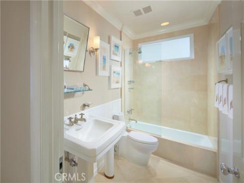 736 Harbor Island Drive, Newport Beach, CA