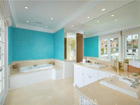 736 Harbor Island Drive, Newport Beach, CA