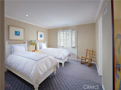 736 Harbor Island Drive, Newport Beach, CA