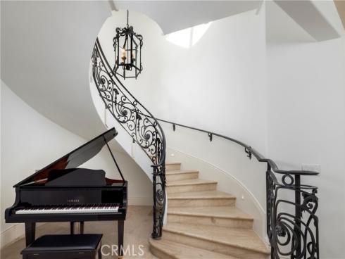 2258  Channel   Road, Newport Beach, CA