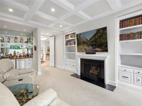 26 Chatham 25 Court, Newport Beach, CA