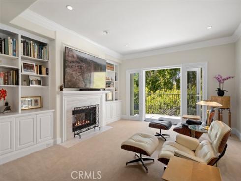 26 Chatham 25 Court, Newport Beach, CA