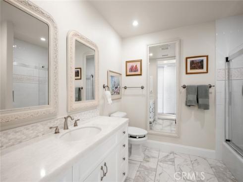 26 Chatham 25 Court, Newport Beach, CA