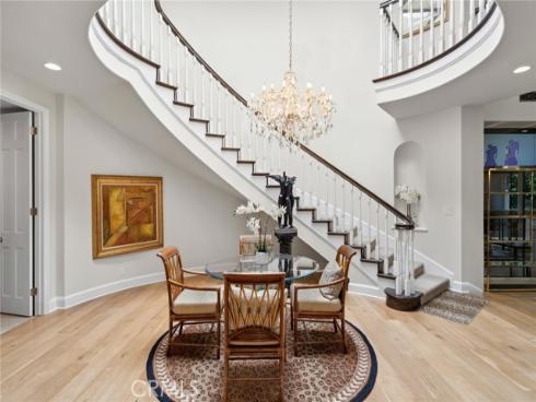 26 Chatham 25 Court, Newport Beach, CA