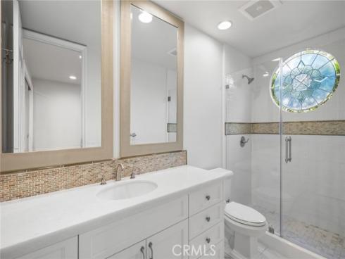 26 Chatham 25 Court, Newport Beach, CA