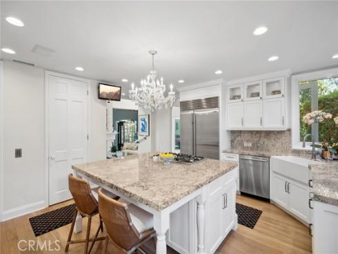 26 Chatham 25 Court, Newport Beach, CA