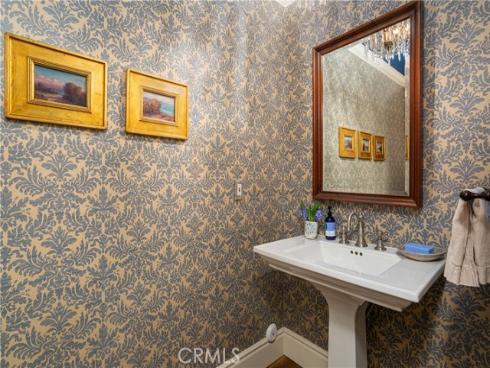 2400 Holly Lane, Newport Beach, CA