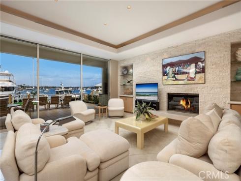 812  W Bay Ave  , Newport Beach, CA