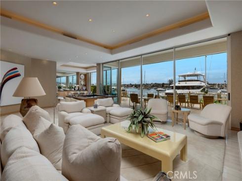 812  W Bay Ave  , Newport Beach, CA