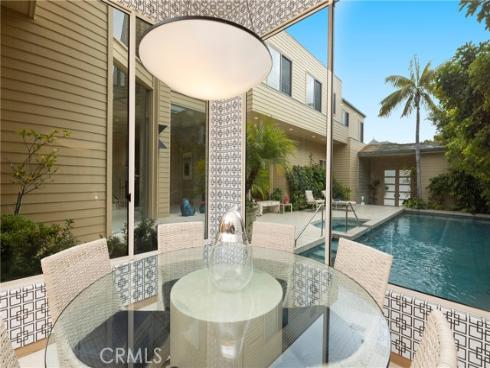 812  W Bay Ave  , Newport Beach, CA