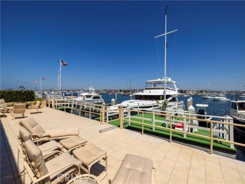 812  W Bay Ave  , Newport Beach, CA