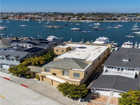812  W Bay Ave  , Newport Beach, CA