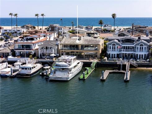 812  W Bay Ave  , Newport Beach, CA