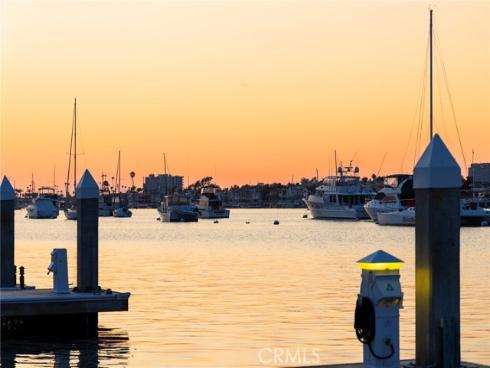 812  W Bay Ave  , Newport Beach, CA