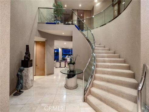 812  W Bay Ave  , Newport Beach, CA