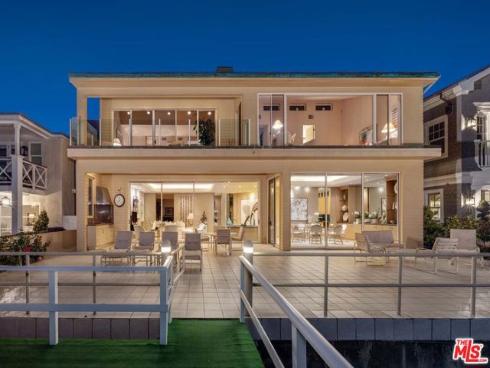 812 W Bay Avenue, Newport Beach, CA