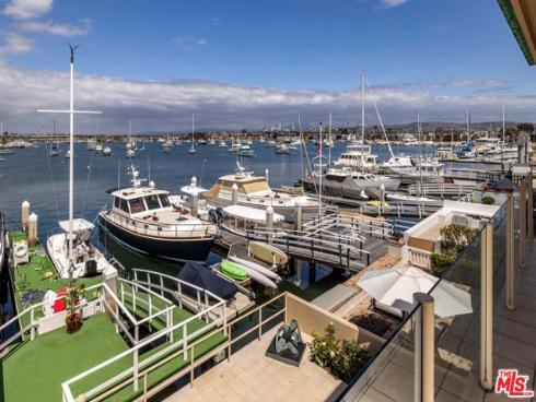 812 W Bay Avenue, Newport Beach, CA