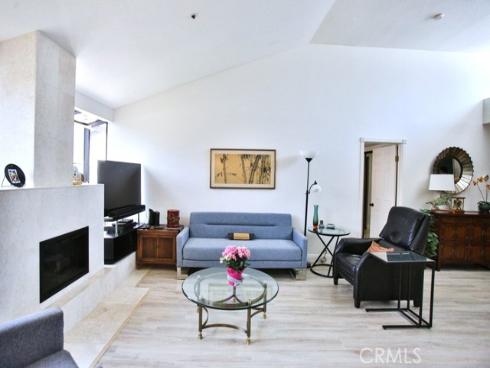 270 Cagney 301 Lane, Newport Beach, CA