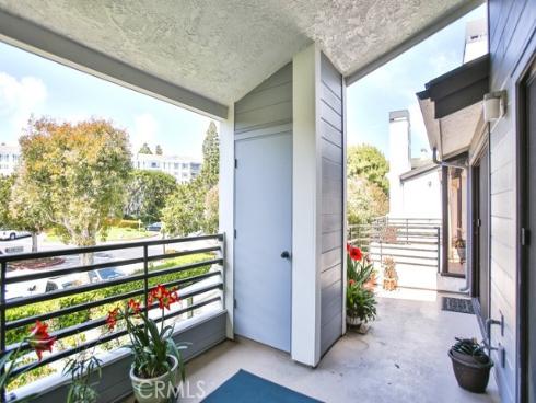 270 Cagney 301 Lane, Newport Beach, CA