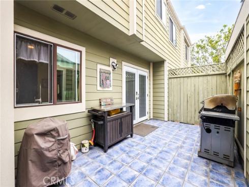 11 Northwind 41 Court, Newport Beach, CA