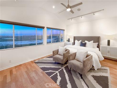 223 Canal Street, Newport Beach, CA