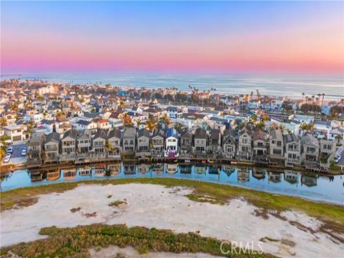 223 Canal Street, Newport Beach, CA