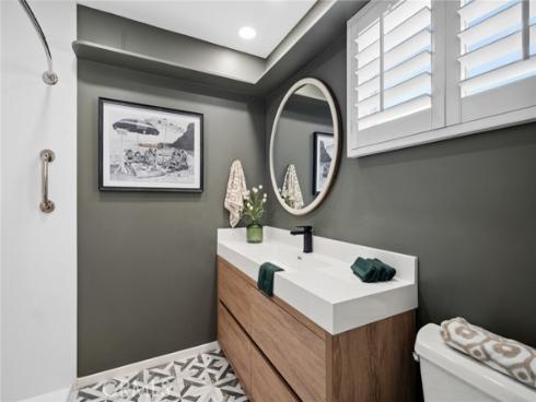 432 Seville Avenue, Newport Beach, CA