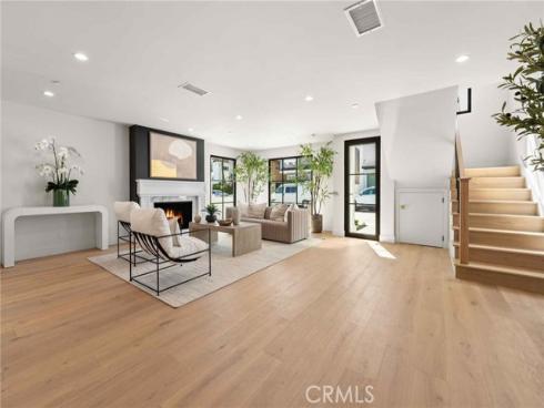 214 Abalone Avenue, Newport Beach, CA