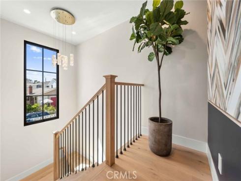 214 Abalone Avenue, Newport Beach, CA