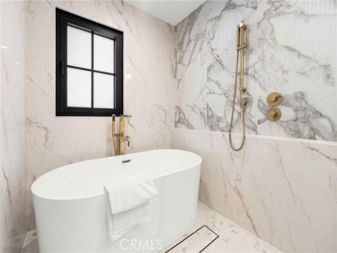 214 Abalone Avenue, Newport Beach, CA