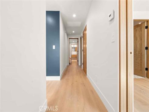 214 Abalone Avenue, Newport Beach, CA