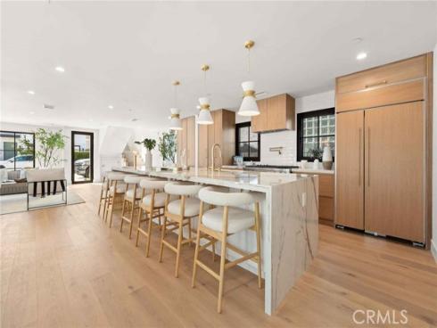 214 Abalone Avenue, Newport Beach, CA