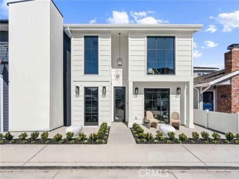 214 Abalone Avenue, Newport Beach, CA